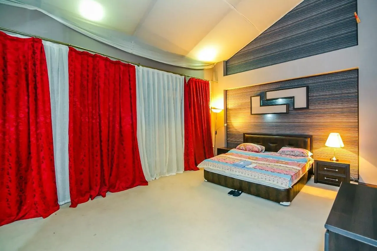Baku City Center 4. Bedrooms 4.